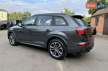 Внедорожник / Кроссовер Audi Q7 2024 в Киеве