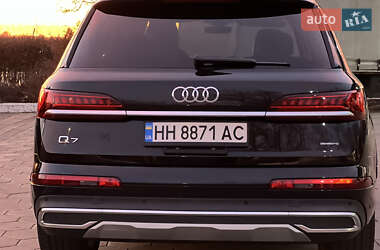 Внедорожник / Кроссовер Audi Q7 2022 в Одессе