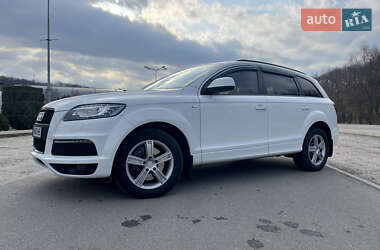 Позашляховик / Кросовер Audi Q7 2014 в 
