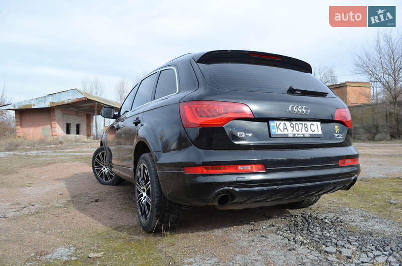 Внедорожник / Кроссовер Audi Q7 2011 в Житомире