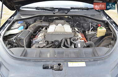 Внедорожник / Кроссовер Audi Q7 2011 в 