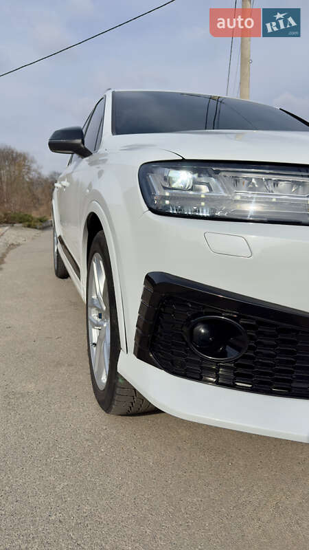 Внедорожник / Кроссовер Audi Q7 2018 в Белой Церкви