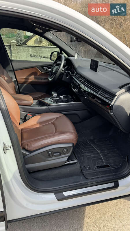 Внедорожник / Кроссовер Audi Q7 2018 в Белой Церкви
