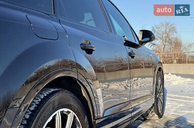 Позашляховик / Кросовер Audi Q7 2019 в Києві