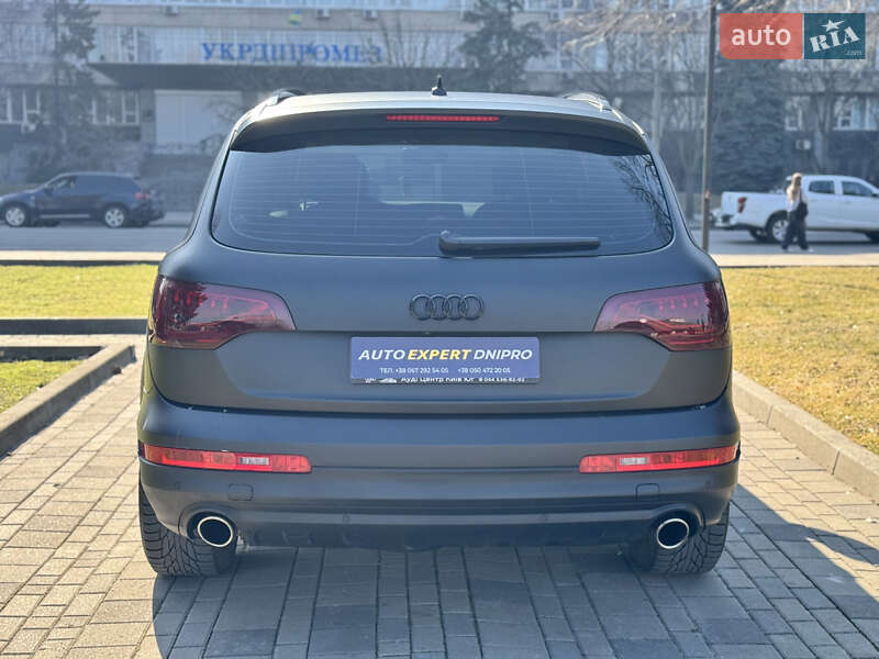Позашляховик / Кросовер Audi Q7 2012 в Дніпрі фото 8 Позашляховик / Кросовер Audi Q7 2012 в Дніпрі