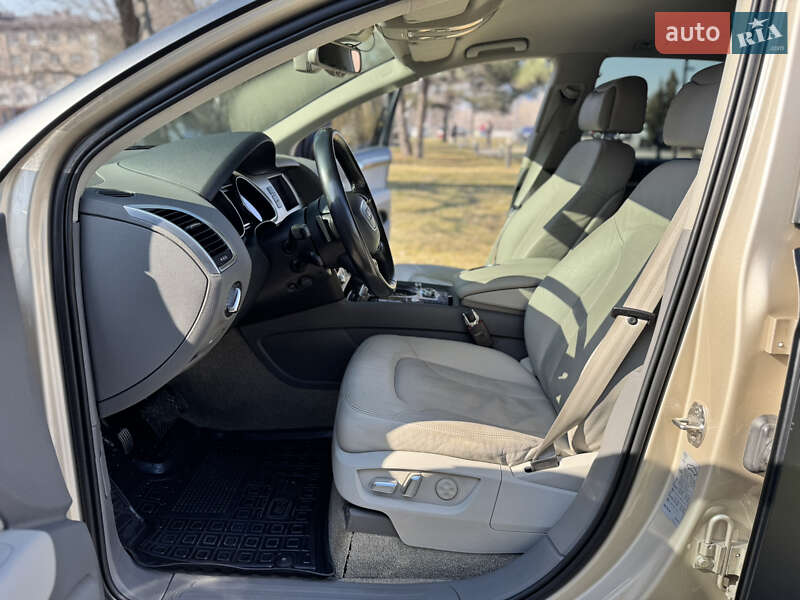 Позашляховик / Кросовер Audi Q7 2012 в Дніпрі фото 18 Позашляховик / Кросовер Audi Q7 2012 в Дніпрі