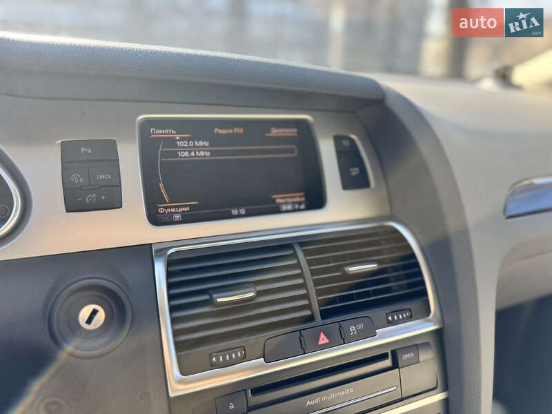 Позашляховик / Кросовер Audi Q7 2012 в Дніпрі фото 36 Позашляховик / Кросовер Audi Q7 2012 в Дніпрі