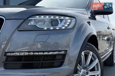 Позашляховик / Кросовер Audi Q7 2013 в 