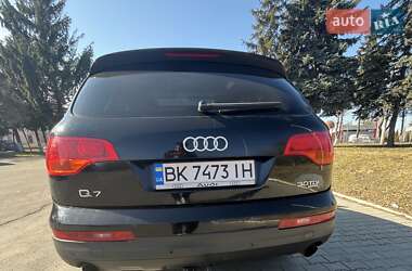 Внедорожник / Кроссовер Audi Q7 2008 в 