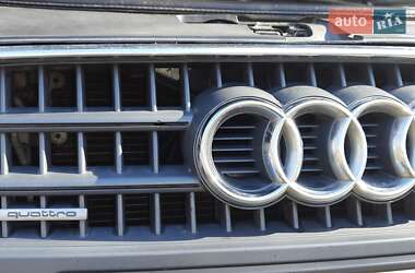 Внедорожник / Кроссовер Audi Q7 2008 в 