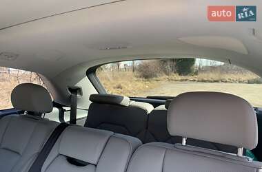 Внедорожник / Кроссовер Audi Q7 2022 в 