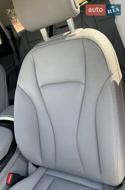 Внедорожник / Кроссовер Audi Q7 2022 в 