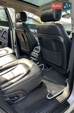 Внедорожник / Кроссовер Audi Q7 2011 в 