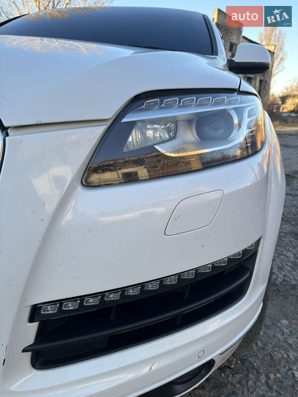 Позашляховик / Кросовер Audi Q7 2015 в Білгороді-Дністровському фото 13 Позашляховик / Кросовер Audi Q7 2015 в Білгороді-Дністровському