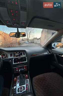 Позашляховик / Кросовер Audi Q7 2015 в Білгороді-Дністровському