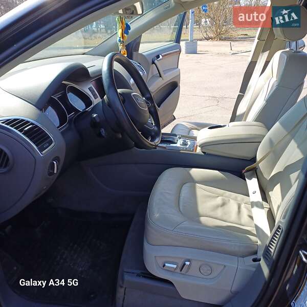 Внедорожник / Кроссовер Audi Q7 2012 в Николаеве
