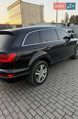 Внедорожник / Кроссовер Audi Q7 2011 в 