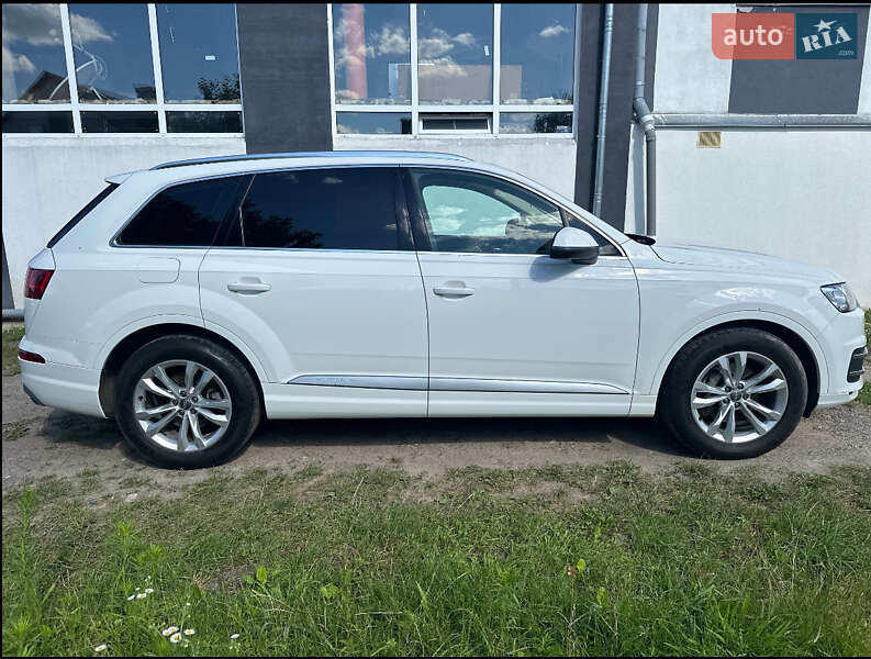 Внедорожник / Кроссовер Audi Q7 2018 в Львове