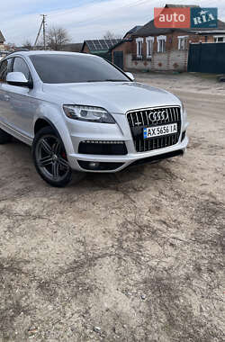 Внедорожник / Кроссовер Audi Q7 2013 в Харькове