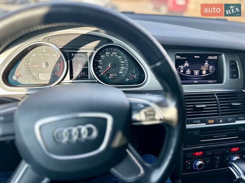 Внедорожник / Кроссовер Audi Q7 2012 в Львове