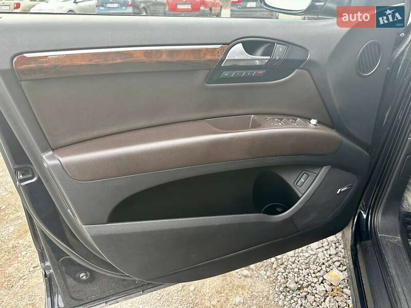 Внедорожник / Кроссовер Audi Q7 2012 в Львове
