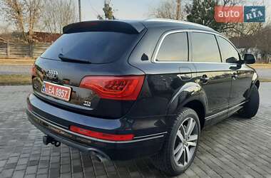 Позашляховик / Кросовер Audi Q7 2012 в 