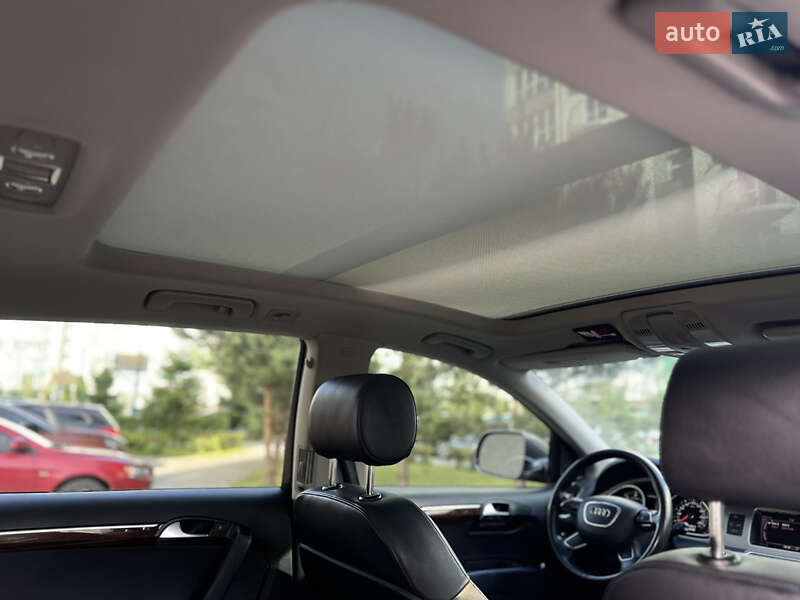 Позашляховик / Кросовер Audi Q7 2012 в Івано-Франківську