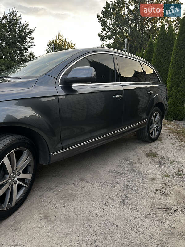 Внедорожник / Кроссовер Audi Q7 2015 в Костополе фото 13 Внедорожник / Кроссовер Audi Q7 2015 в Костополе