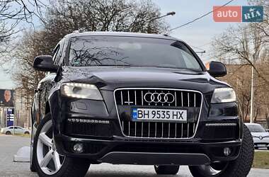 Внедорожник / Кроссовер Audi Q7 2011 в 