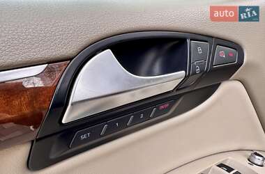 Внедорожник / Кроссовер Audi Q7 2011 в 