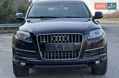 Позашляховик / Кросовер Audi Q7 2014 в 