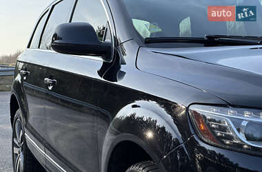 Позашляховик / Кросовер Audi Q7 2014 в 