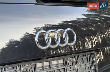 Позашляховик / Кросовер Audi Q7 2014 в 