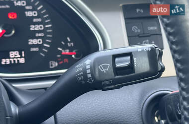 Позашляховик / Кросовер Audi Q7 2014 в 