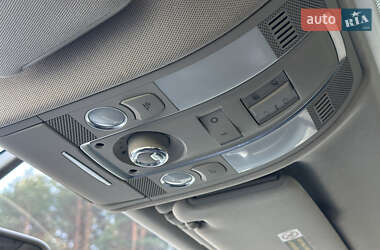 Позашляховик / Кросовер Audi Q7 2014 в 