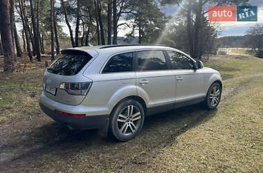 Внедорожник / Кроссовер Audi Q7 2008 в 