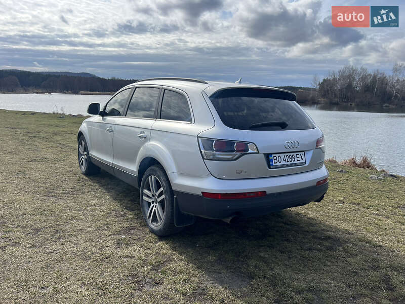 Позашляховик / Кросовер Audi Q7 2008 в Кременці