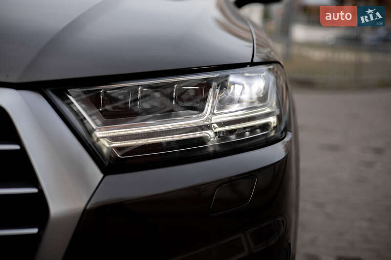 Внедорожник / Кроссовер Audi Q7 2018 в Львове