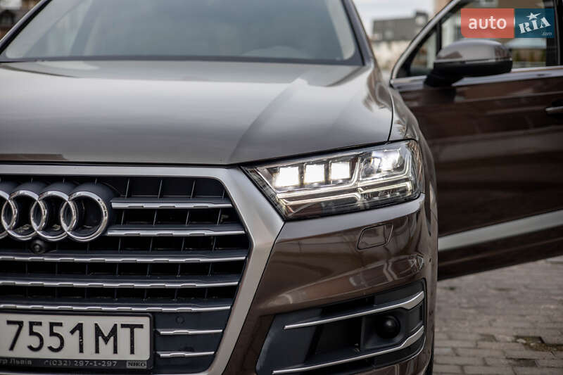 Внедорожник / Кроссовер Audi Q7 2018 в Львове