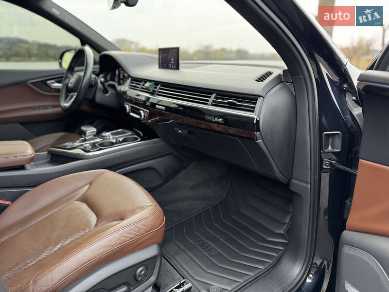 Внедорожник / Кроссовер Audi Q7 2016 в Киеве фото 23 Внедорожник / Кроссовер Audi Q7 2016 в Киеве