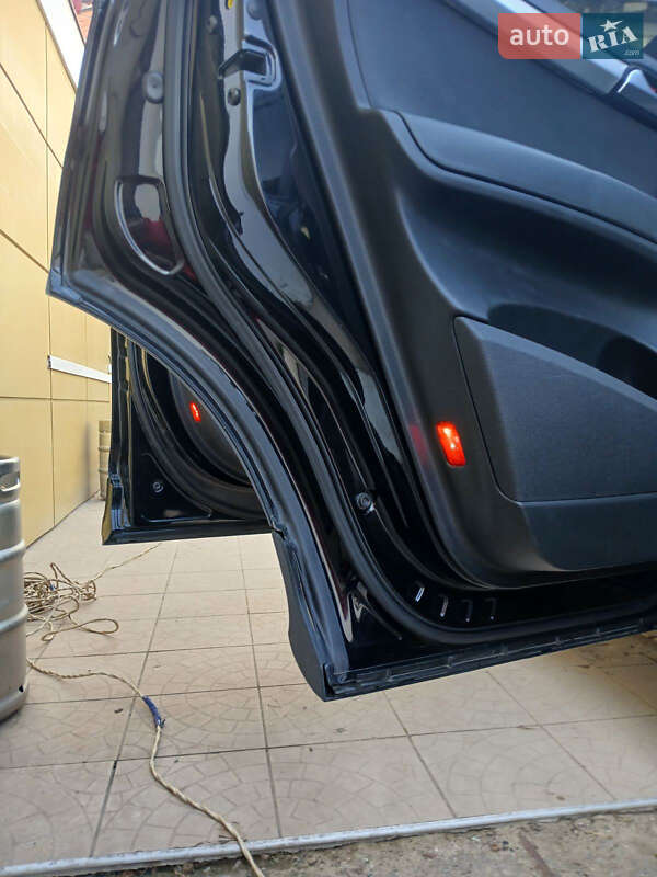 Позашляховик / Кросовер Audi Q7 2013 в Одесі