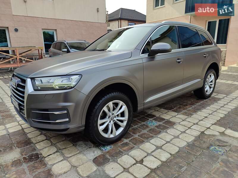 Внедорожник / Кроссовер Audi Q7 2015 в Одессе