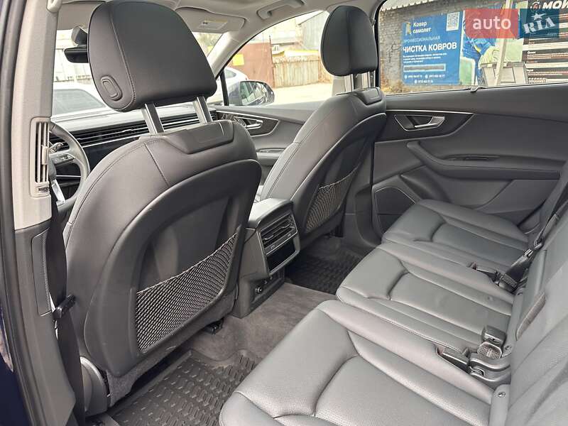 Позашляховик / Кросовер Audi Q7 2023 в Одесі
