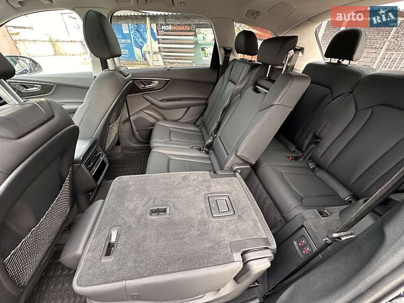 Позашляховик / Кросовер Audi Q7 2023 в Одесі