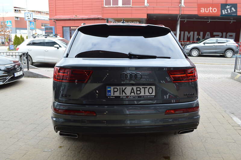 Позашляховик / Кросовер Audi Q7 2018 в Львові