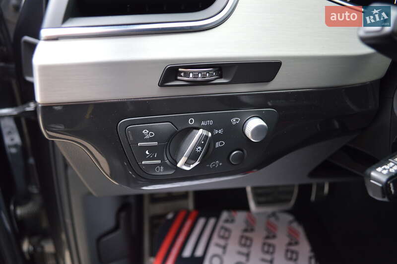 Позашляховик / Кросовер Audi Q7 2018 в Львові