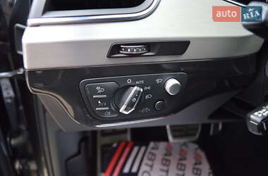 Внедорожник / Кроссовер Audi Q7 2018 в 