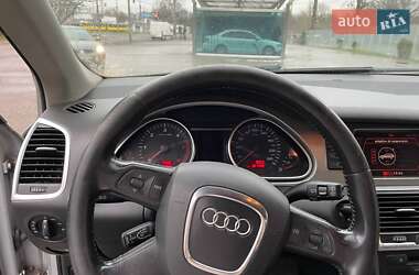 Внедорожник / Кроссовер Audi Q7 2006 в 