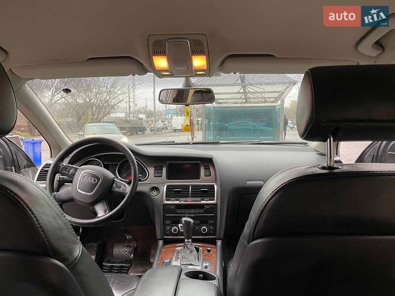 Внедорожник / Кроссовер Audi Q7 2006 в Львове