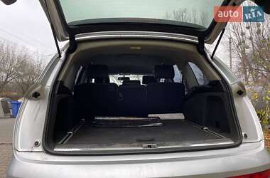 Внедорожник / Кроссовер Audi Q7 2006 в 